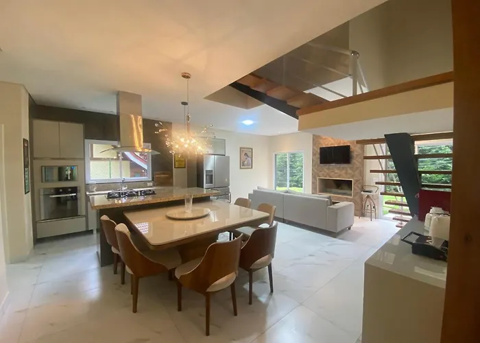 Hostyn Casa Manancial -4 Suites E Natureza Proxima Ao Capivari