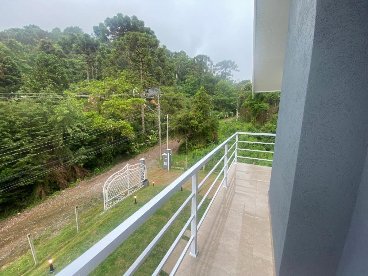 Hostyn Casa Manancial -4 E Natureza Proxima Ao Capivari Holiday home Campos do Jordao